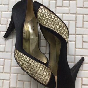 Women’s vintage heels.